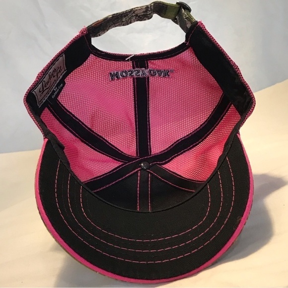 Outdoor Cap Ladies Fit Adjustable Mossy Oak Cap - Picture 3 of 15